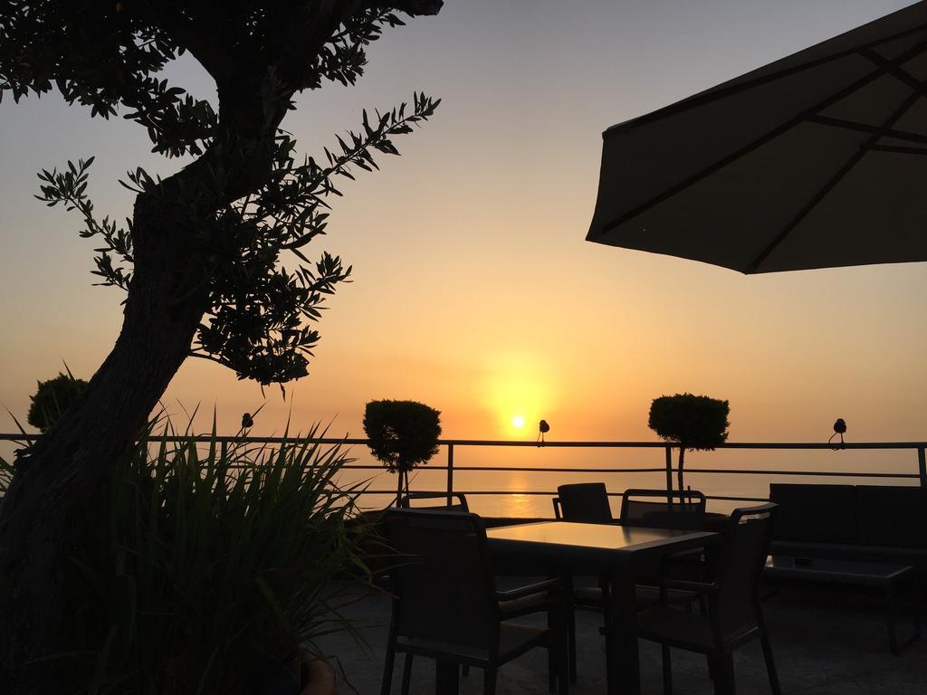 L'Hotel De Mon Pere Byblos Εξωτερικό φωτογραφία